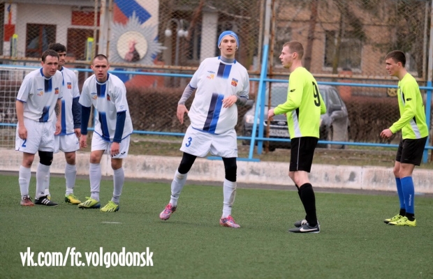 "Волгодонск" провел первый матч в новом году под руководством администратора 